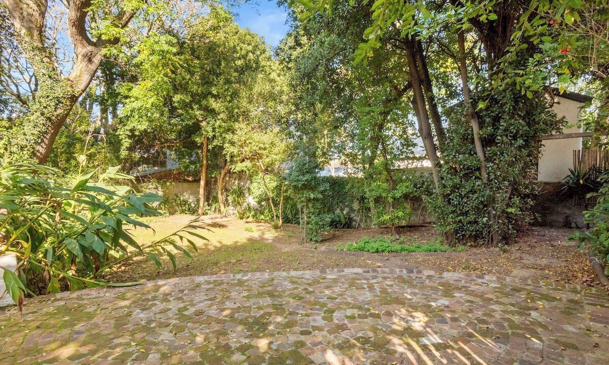 Photo of Outdoor in Newlands
