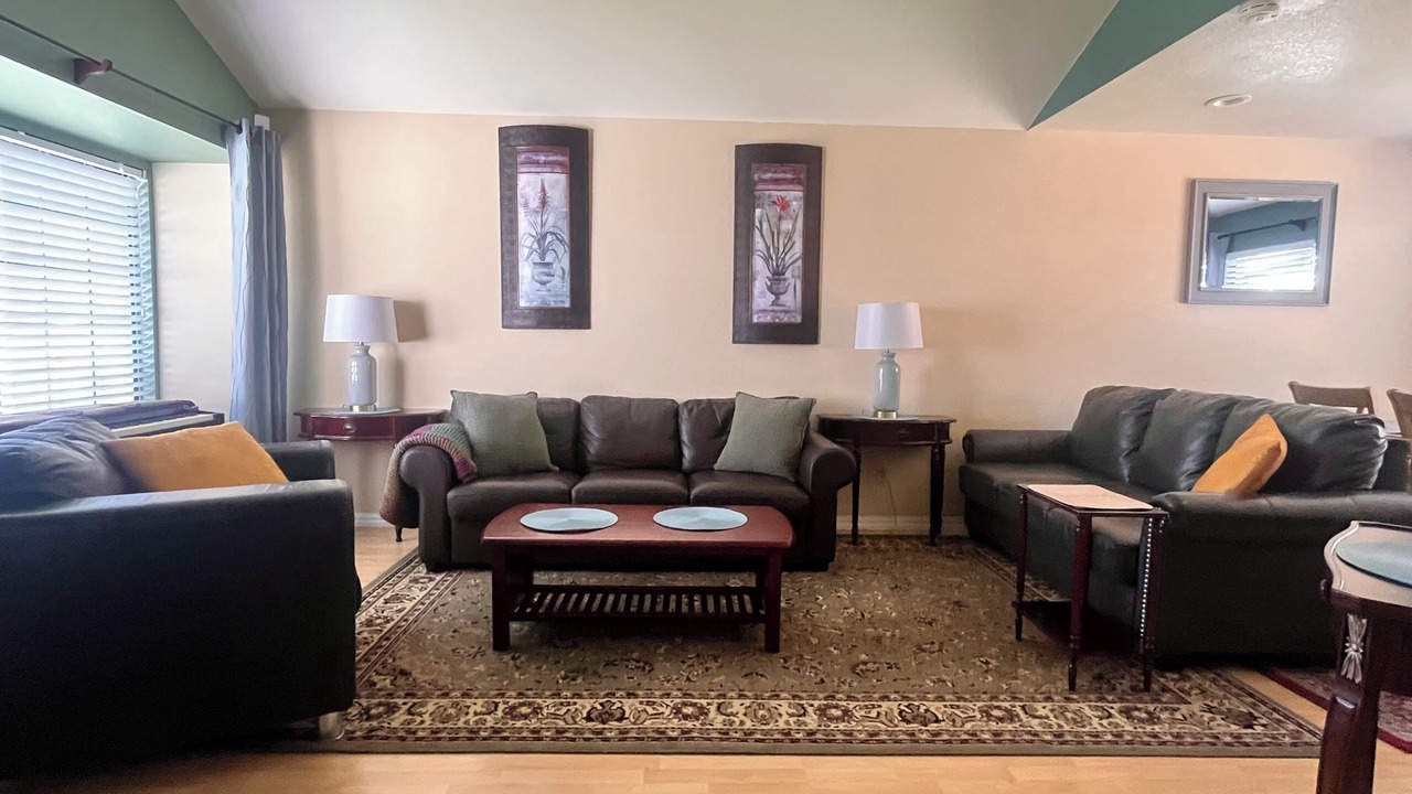 Photo of Livingroom in Pinole