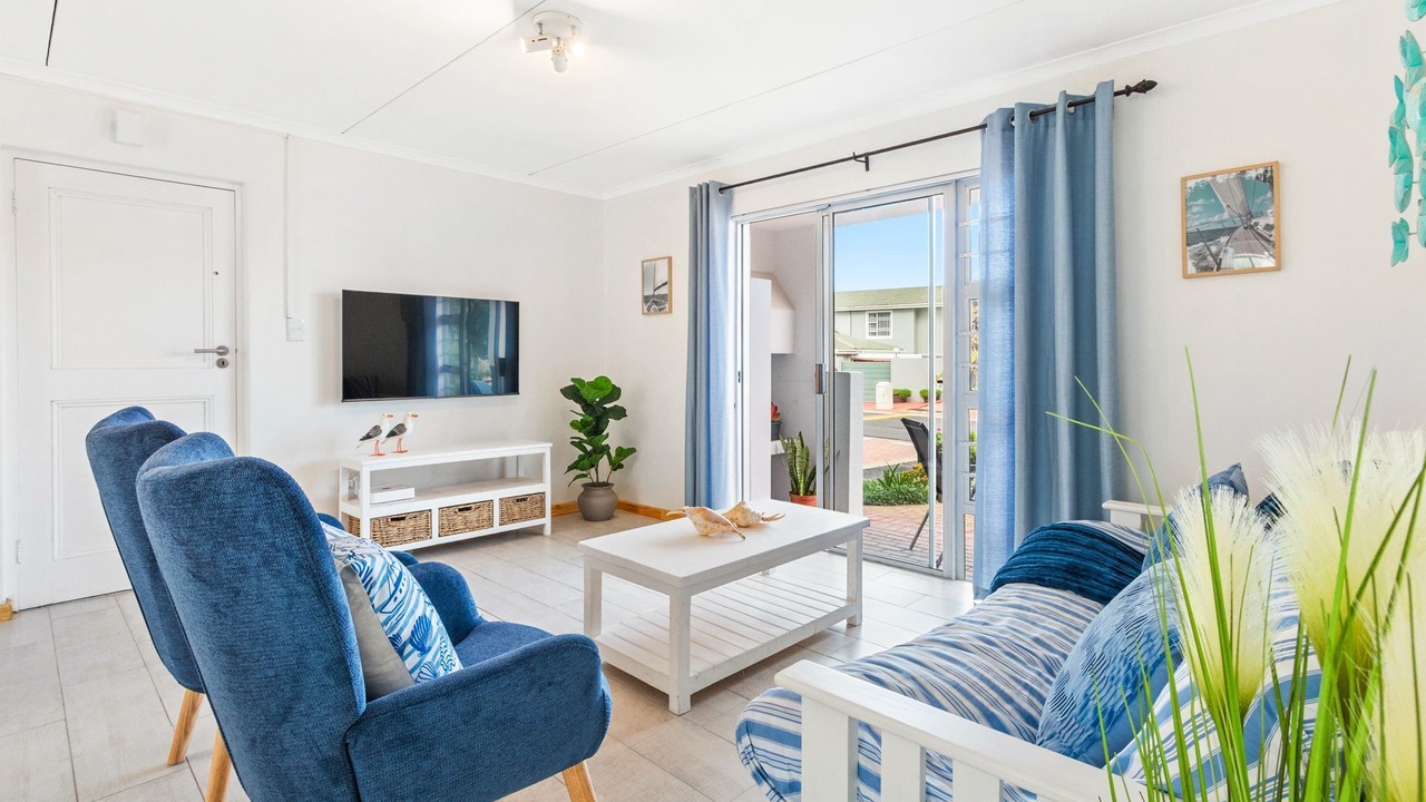Photo of Livingroom in Big Bay