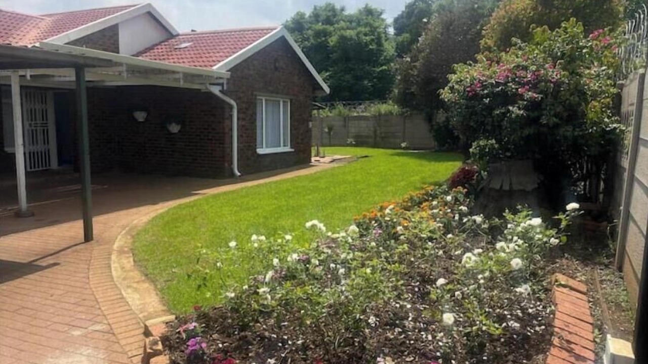 Photo of Outdoor in Croydon