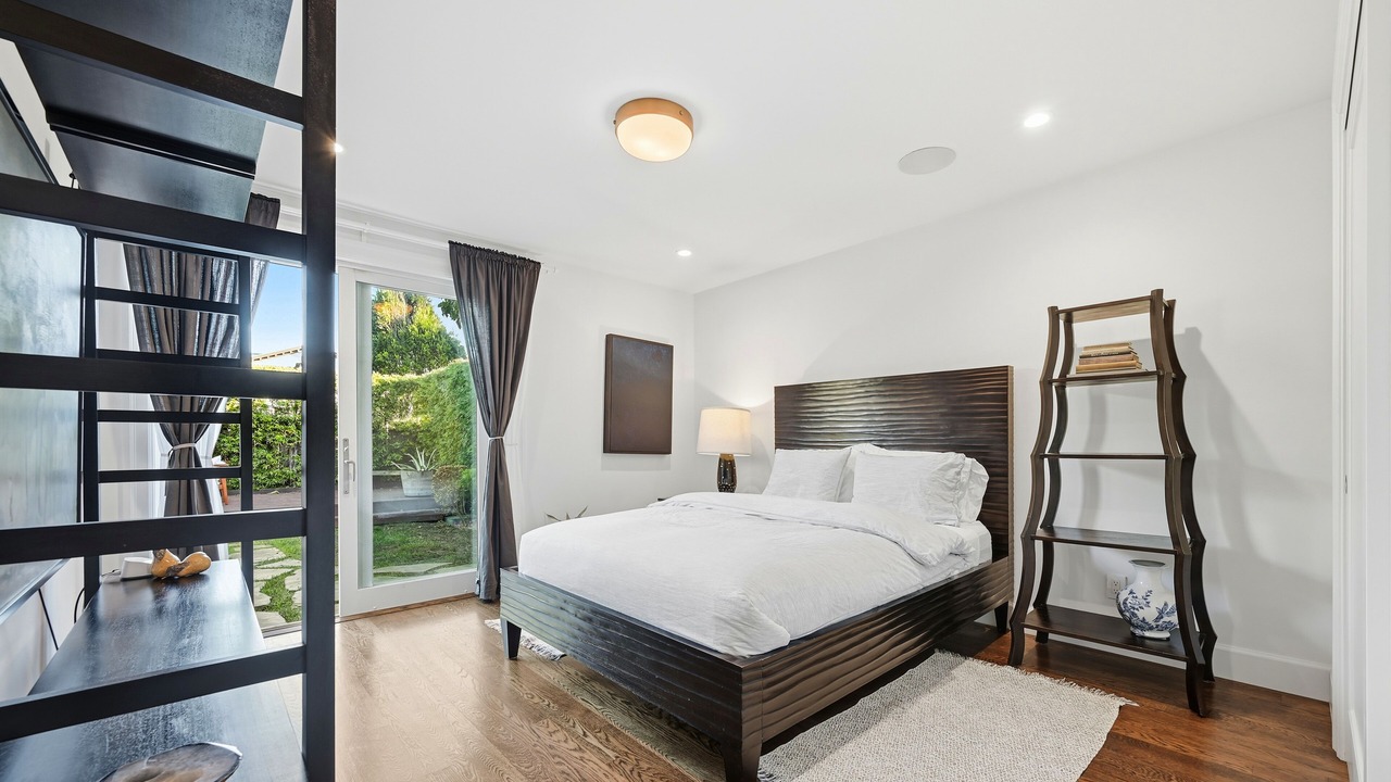 Photo of Bedroom in Mission Terrace