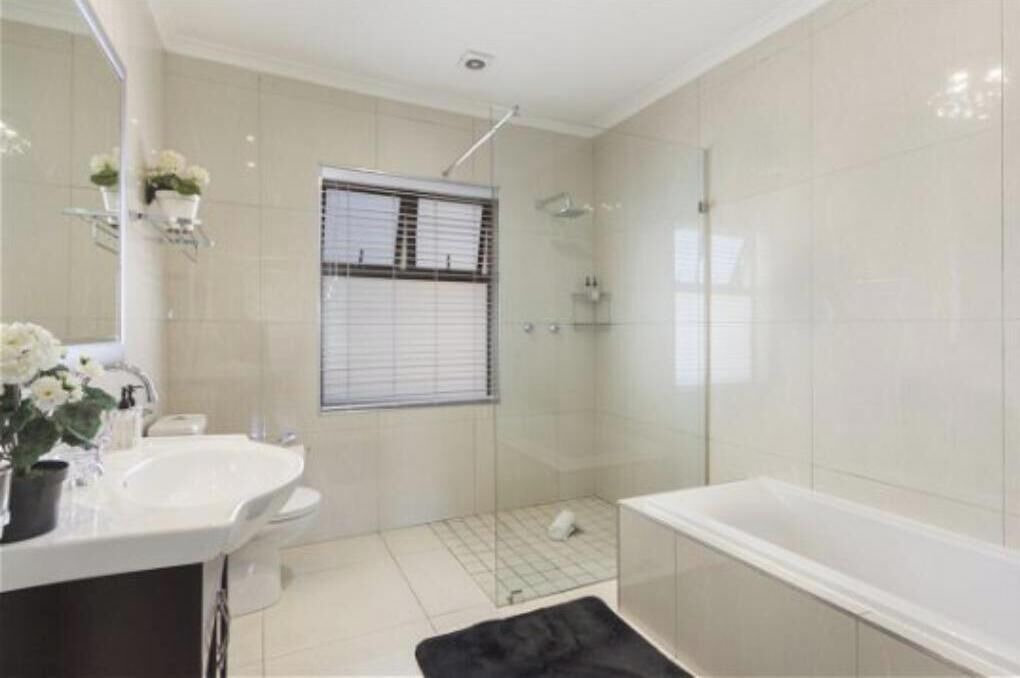 Photo of Bathroom in Tokai