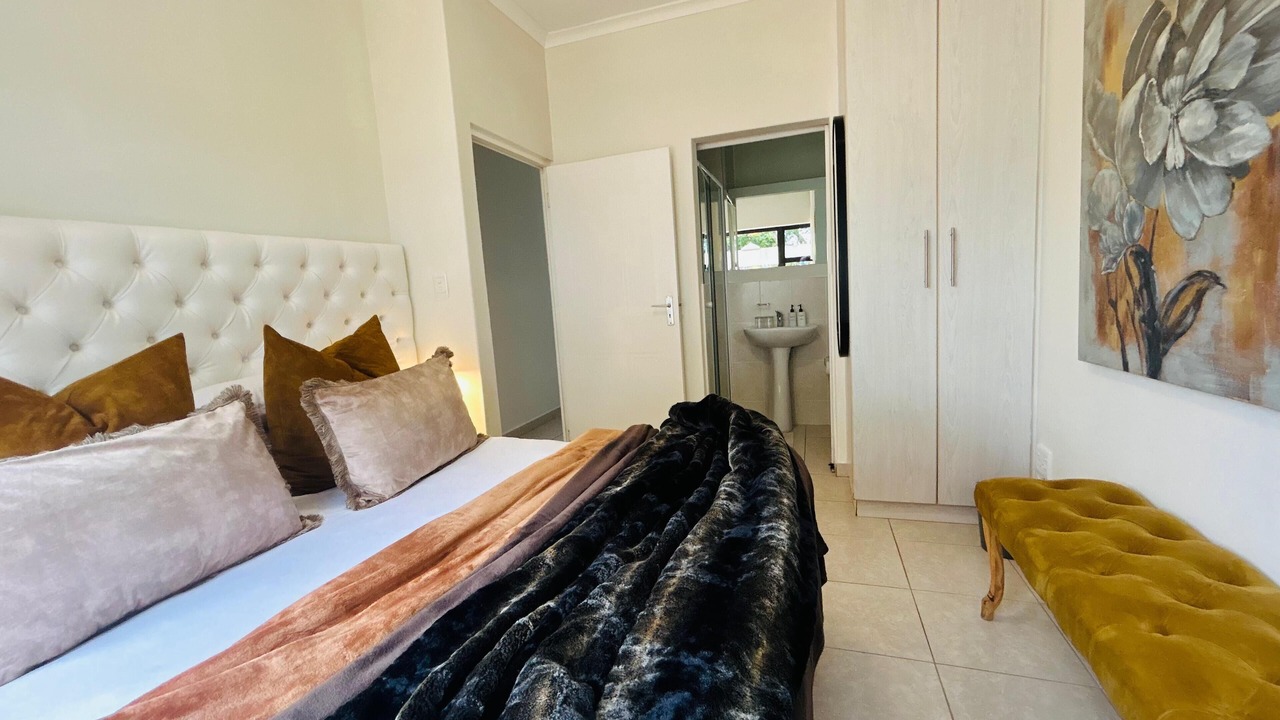 Photo of Bedroom in Tokai