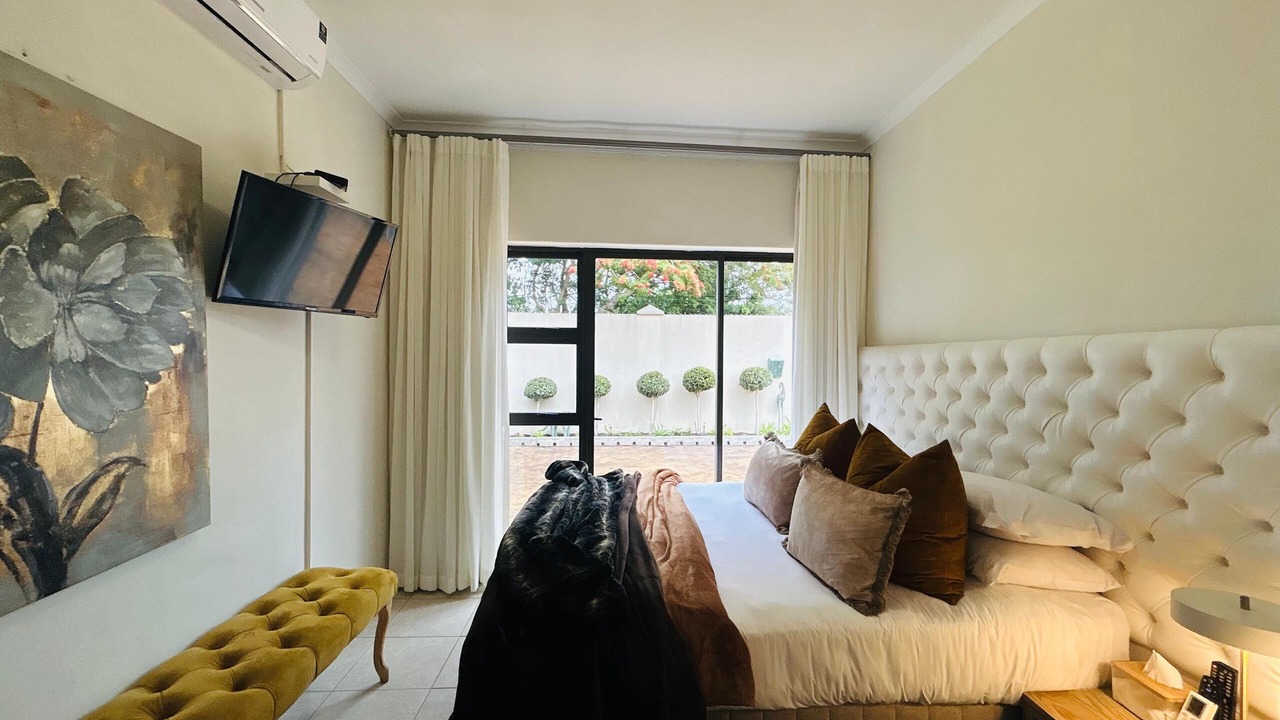 Photo of Bedroom in Tokai