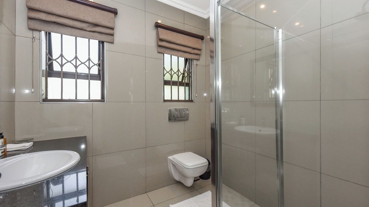Photo of Bathroom in Greater Johannesburg Metropolitan Area
