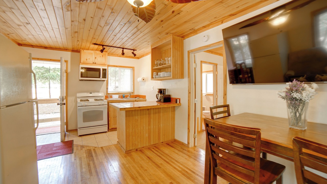 Photo of Kitchen in Cobb