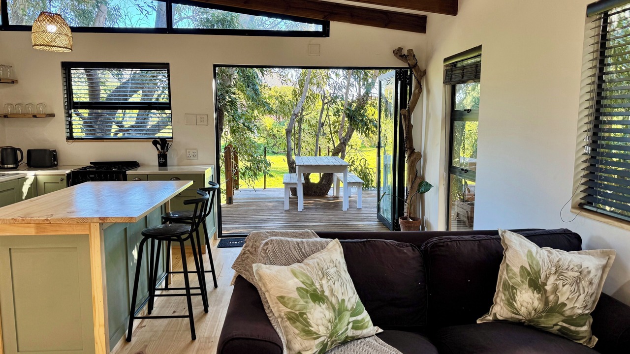 Photo of Livingroom in Flora Park