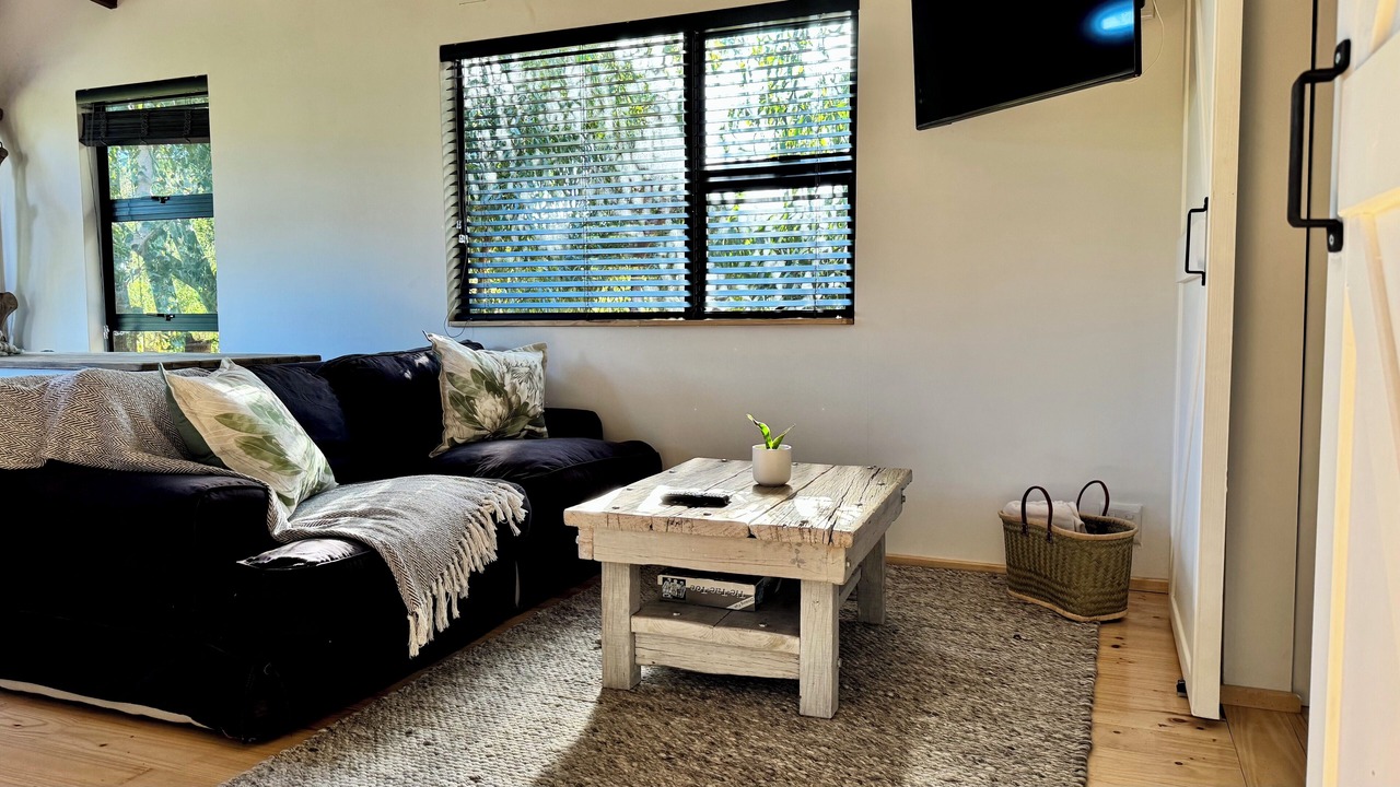 Photo of Livingroom in Flora Park
