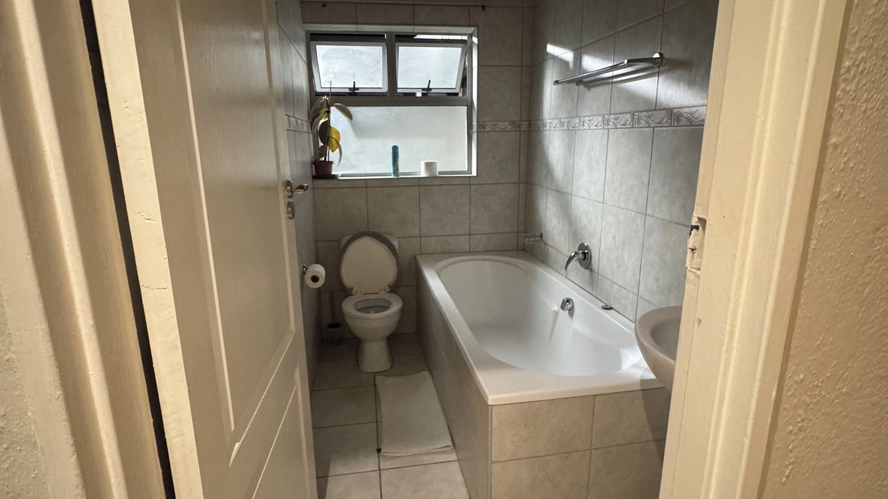 Photo of Bathroom in Kraaifontein