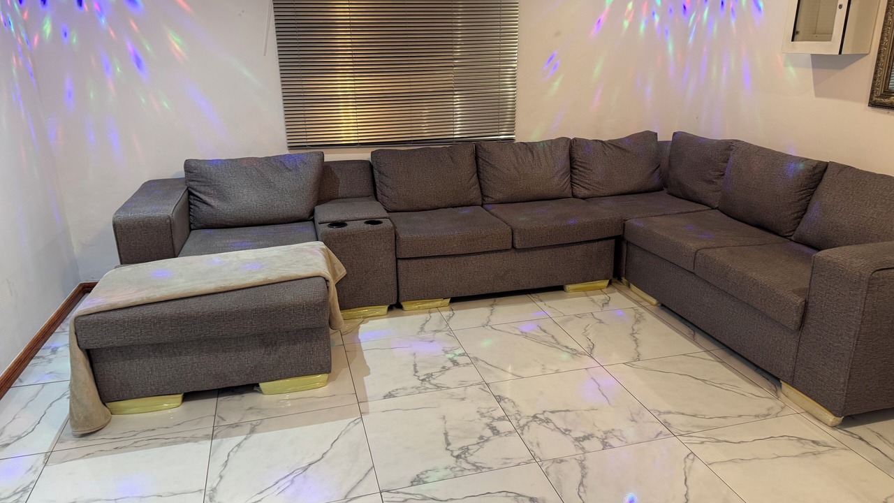 Photo of Livingroom in Kraaifontein