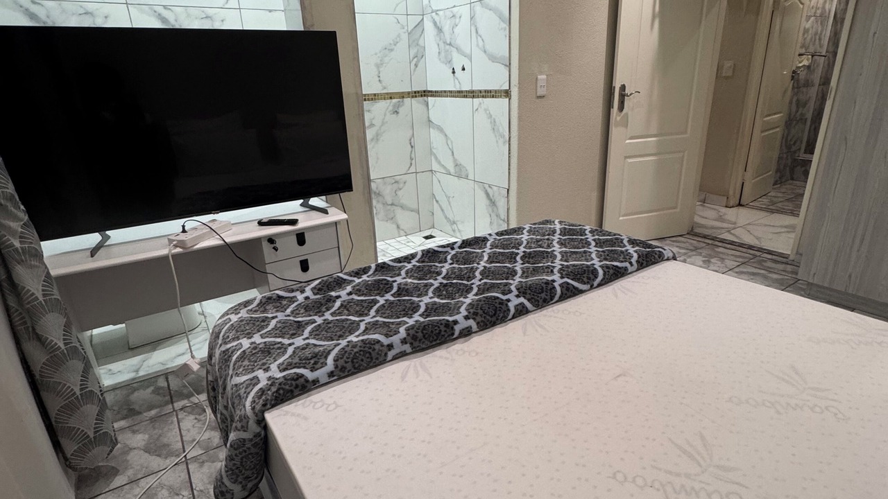 Photo of Bedroom in Kraaifontein