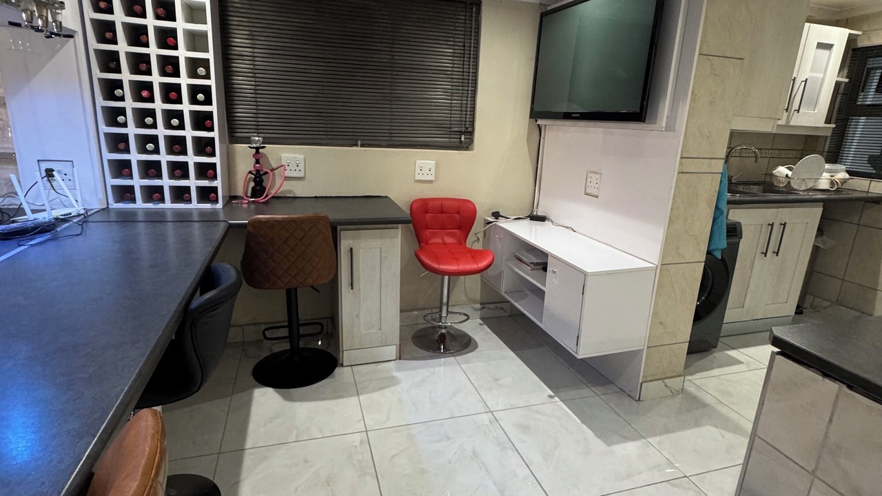 Photo of Kitchen in Kraaifontein