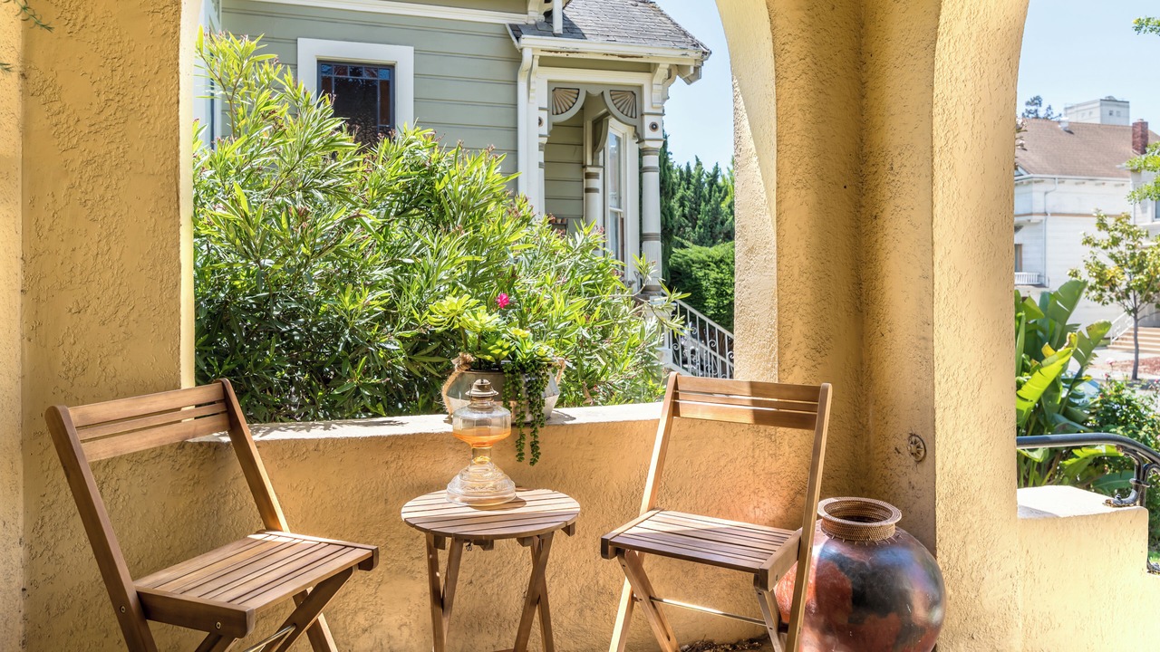 Photo of Patio Balcony in West Oakland