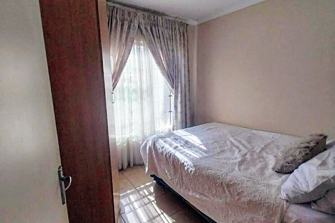 Photo of Bedroom in Centurion