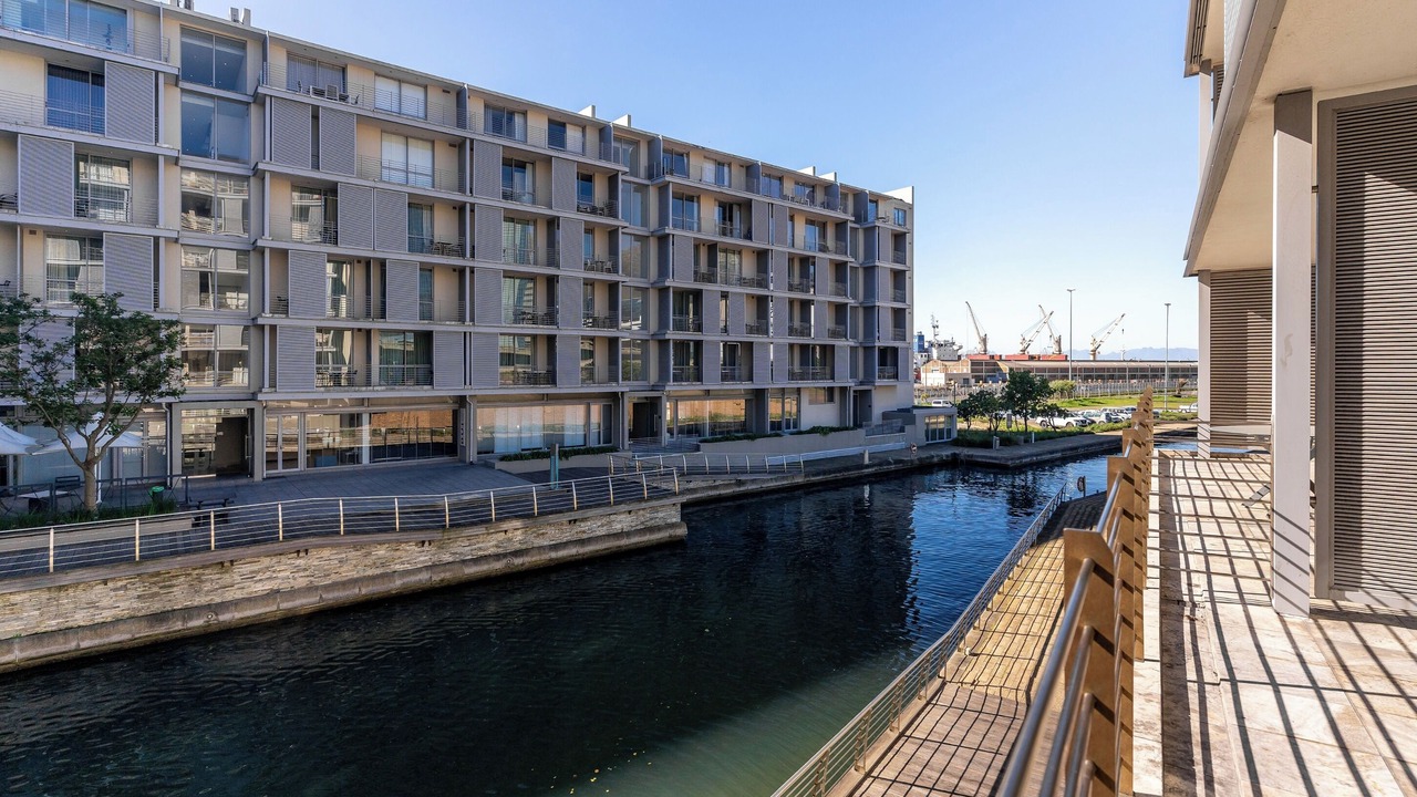 Photo of Outdoor in Victoria and Alfred Waterfront