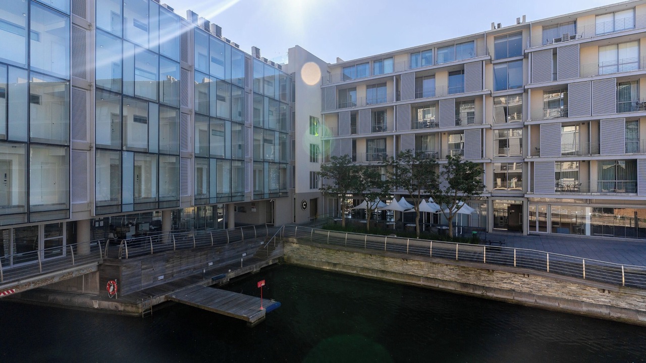 Photo of Outdoor in Victoria and Alfred Waterfront