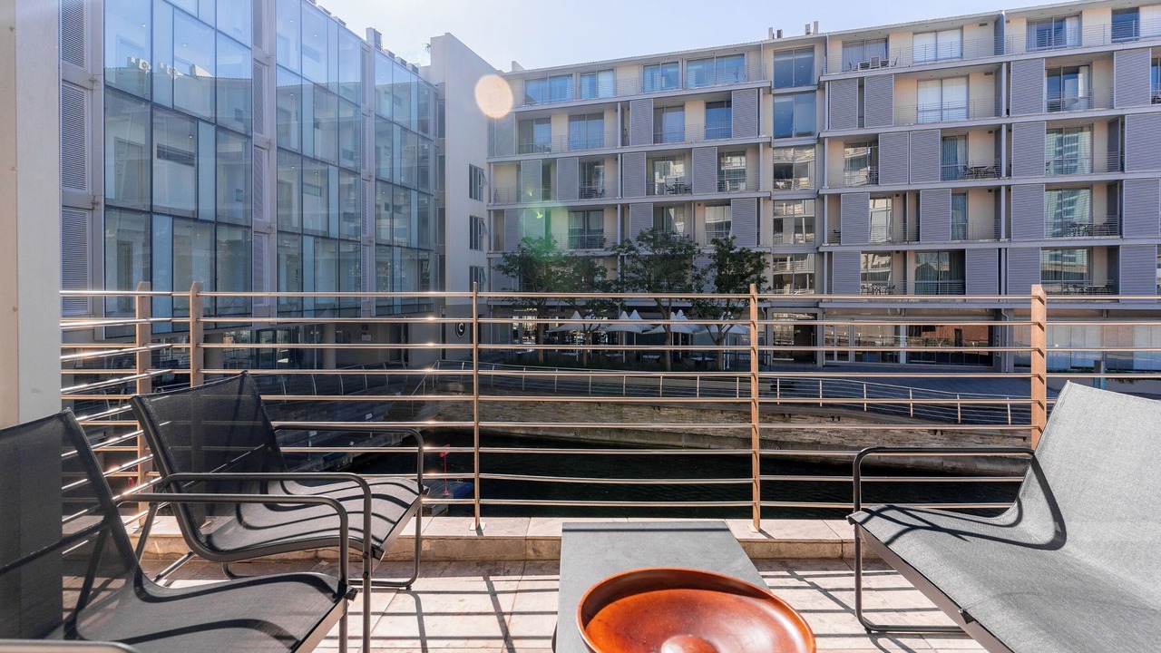 Photo of Outdoor in Victoria and Alfred Waterfront