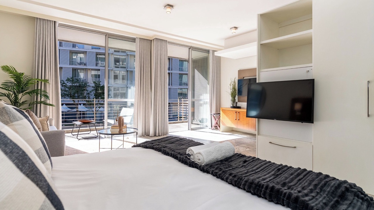 Photo of Bedroom in Victoria and Alfred Waterfront