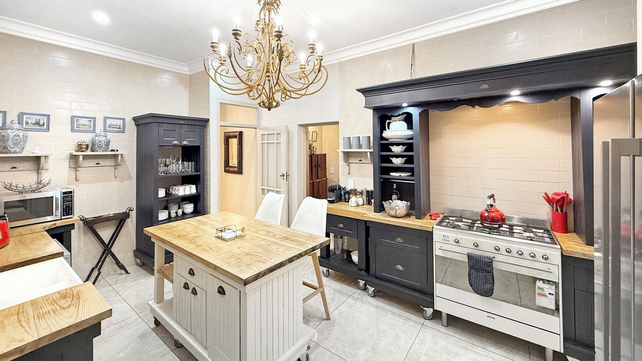 Photo of Kitchen in Greater Johannesburg Metropolitan Area