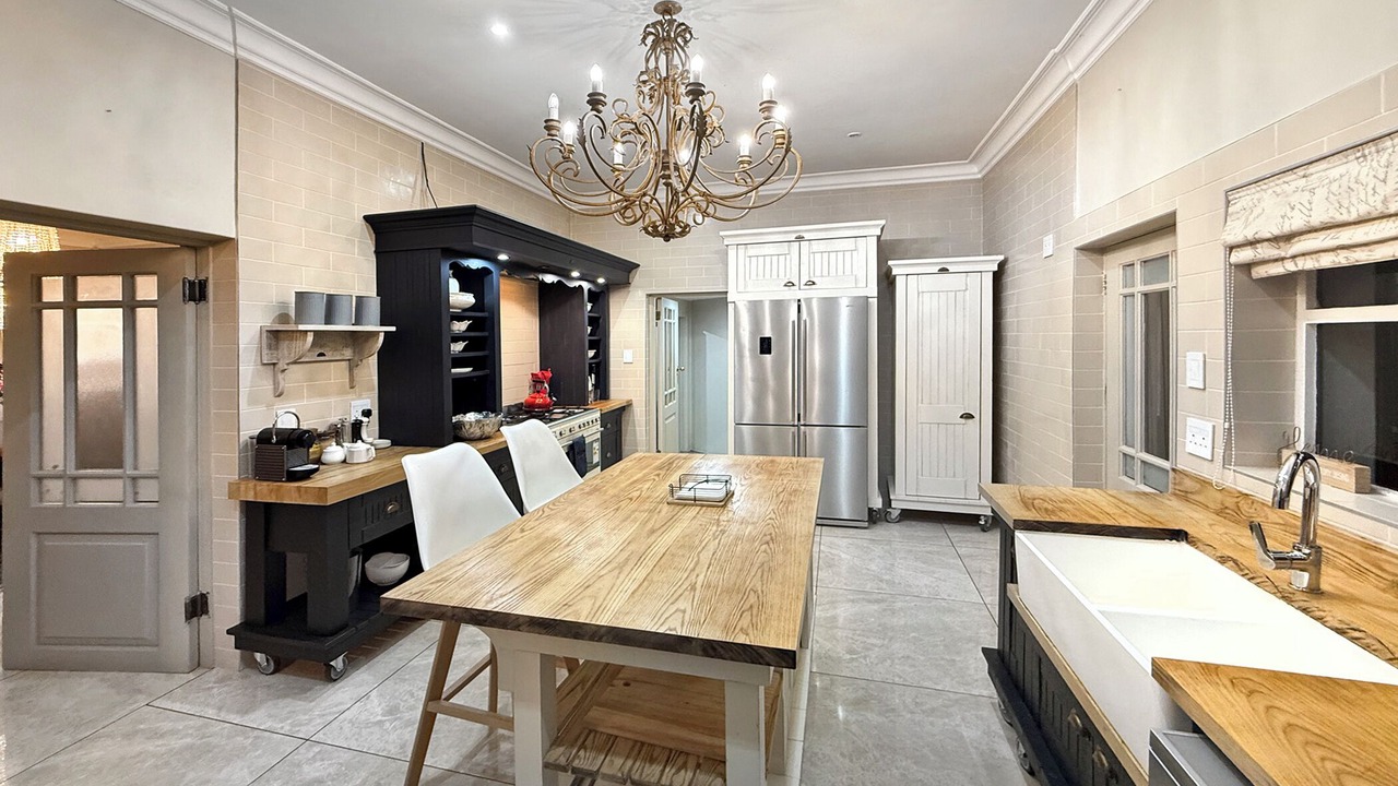 Photo of Kitchen in Greater Johannesburg Metropolitan Area