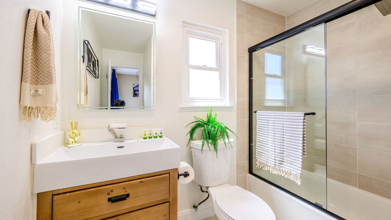 Photo of Bathroom in Davis Tract