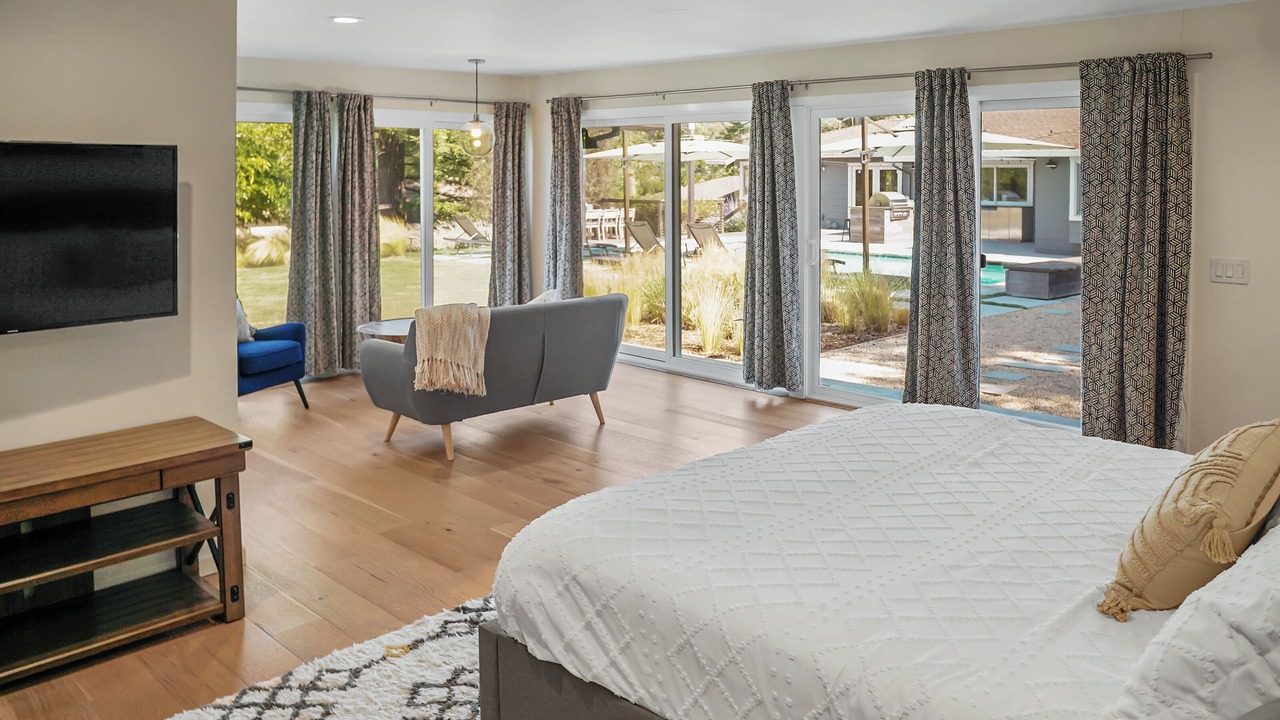 Photo of Bedroom in Santa Rosa