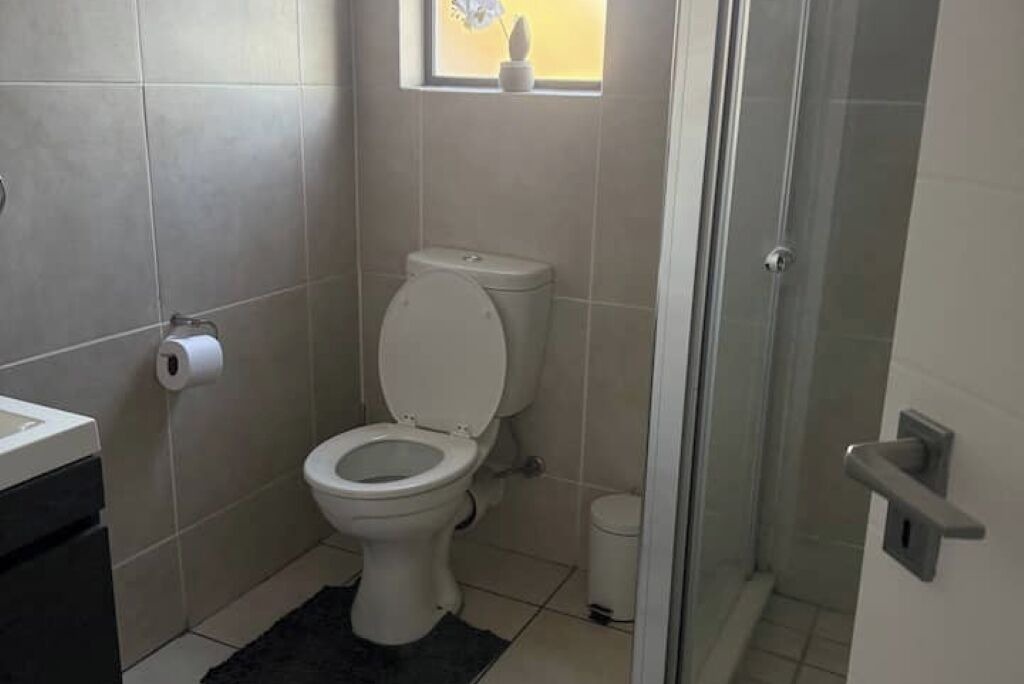 Photo of Bathroom in Greater Johannesburg Metropolitan Area