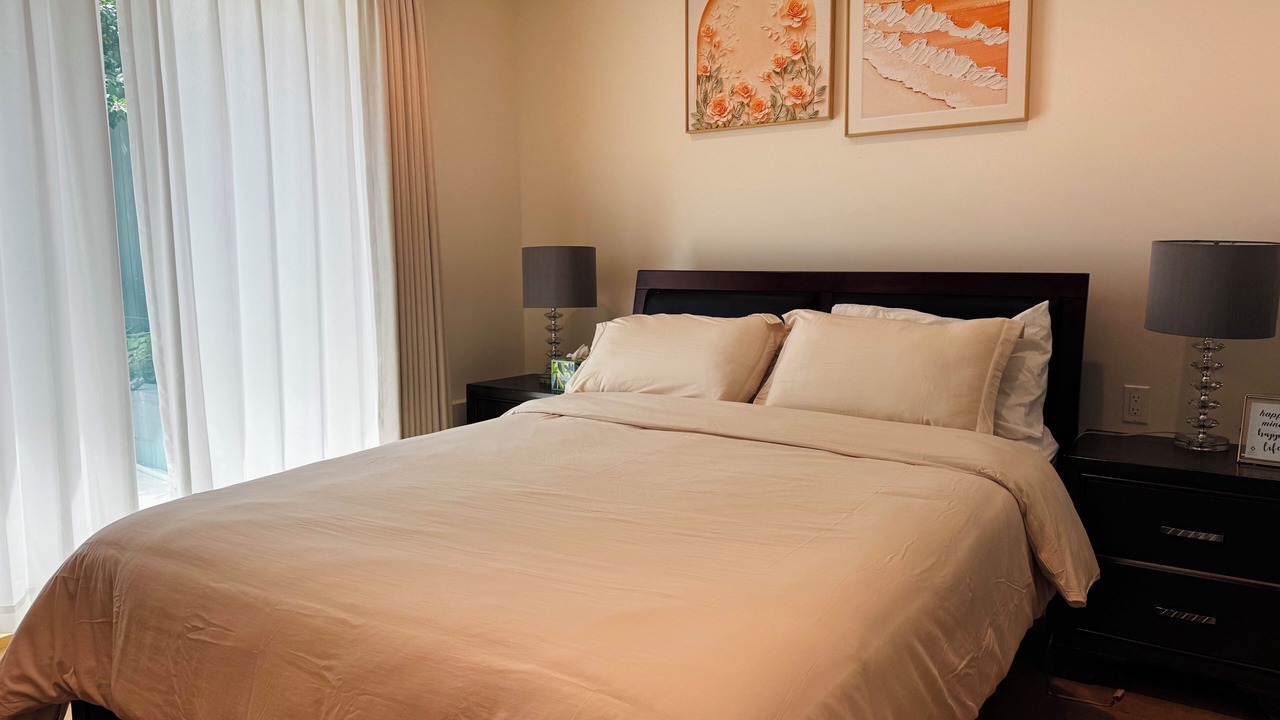 Photo of Bedroom in Outer Mission