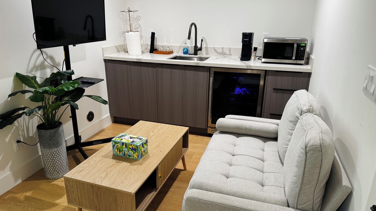 Photo of Livingroom in Outer Mission