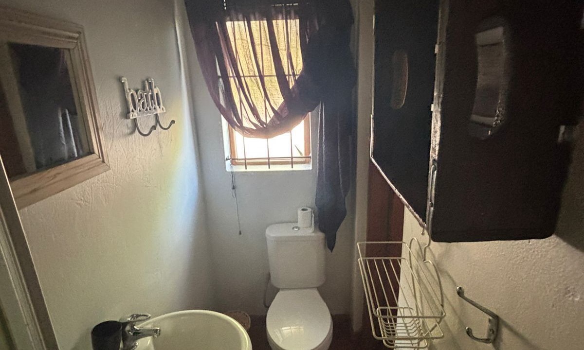 Photo of Bathroom in Ladybrand