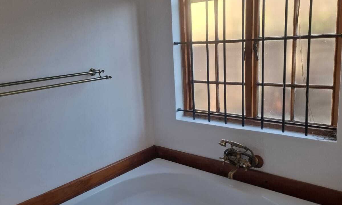 Photo of Bathroom in Ladybrand