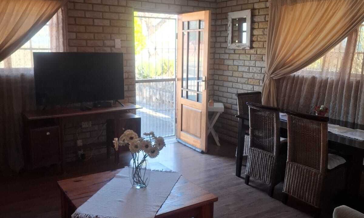 Photo of Livingroom in Ladybrand