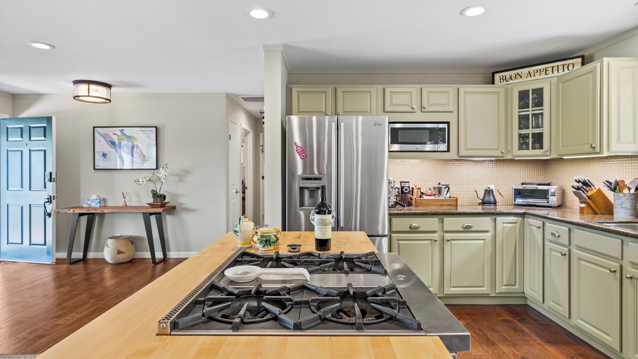 Photo of Kitchen in Geyserville