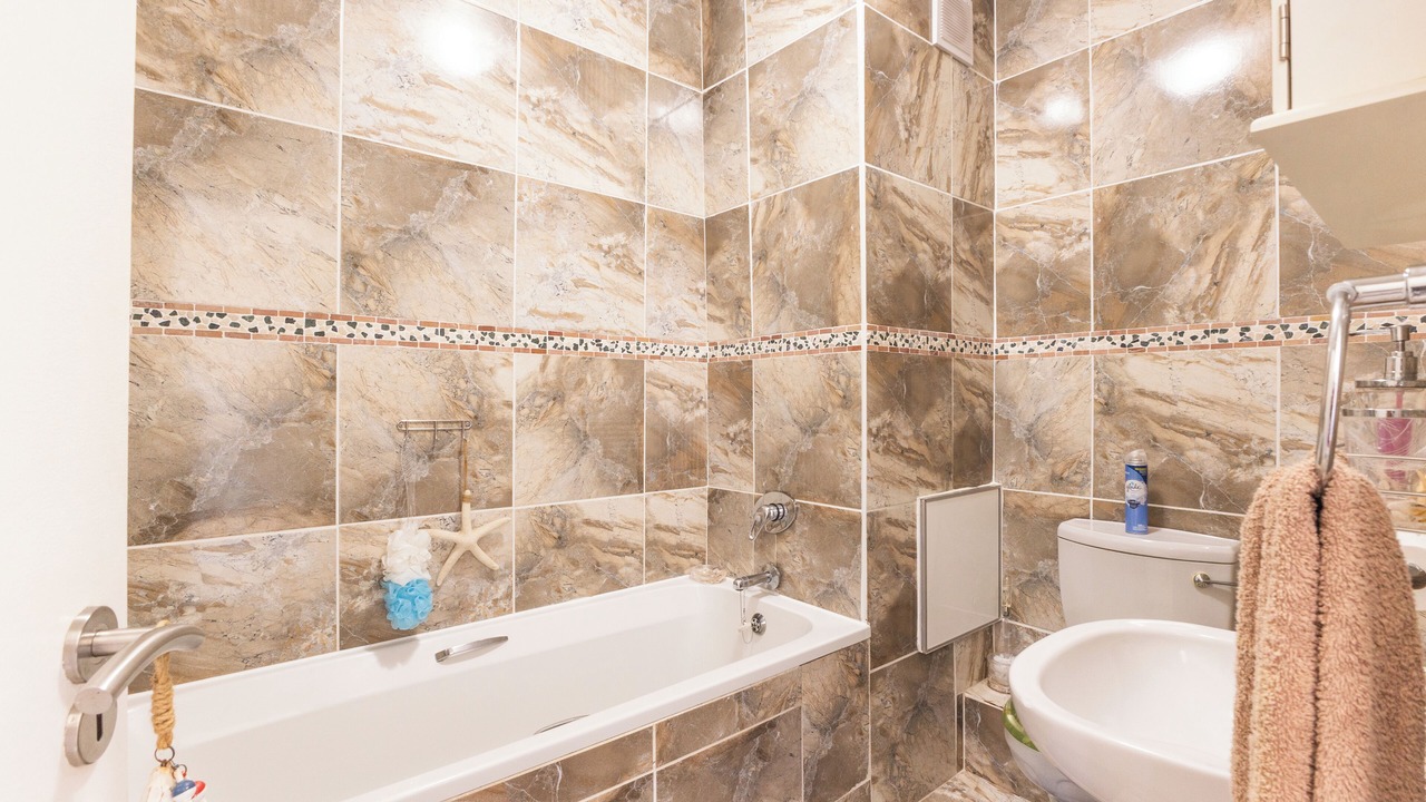 Photo of Bathroom in Winklespruit