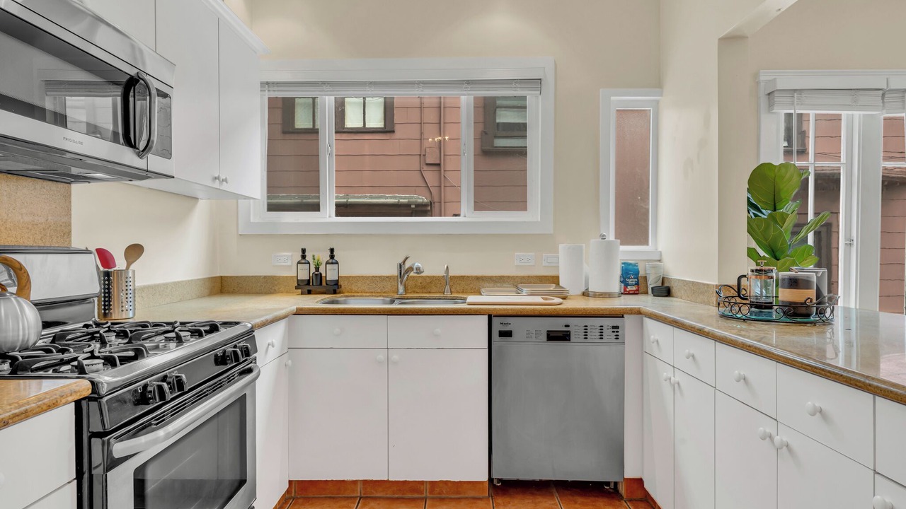 Photo of Kitchen in Adams Point