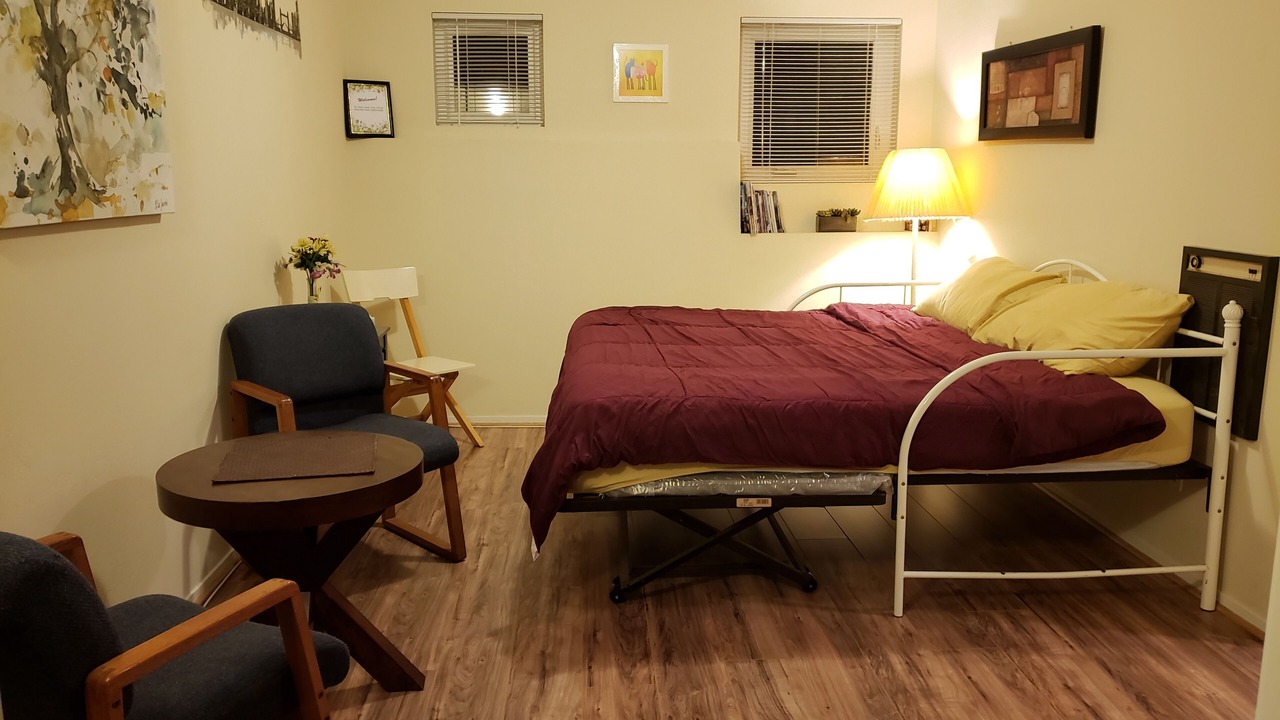 Photo of Bedroom in Mount Davidson