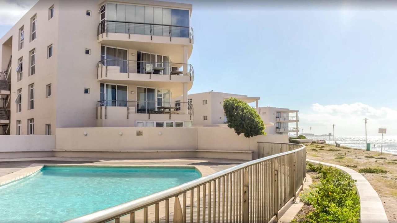Photo of Outdoor in Lagoon Beach