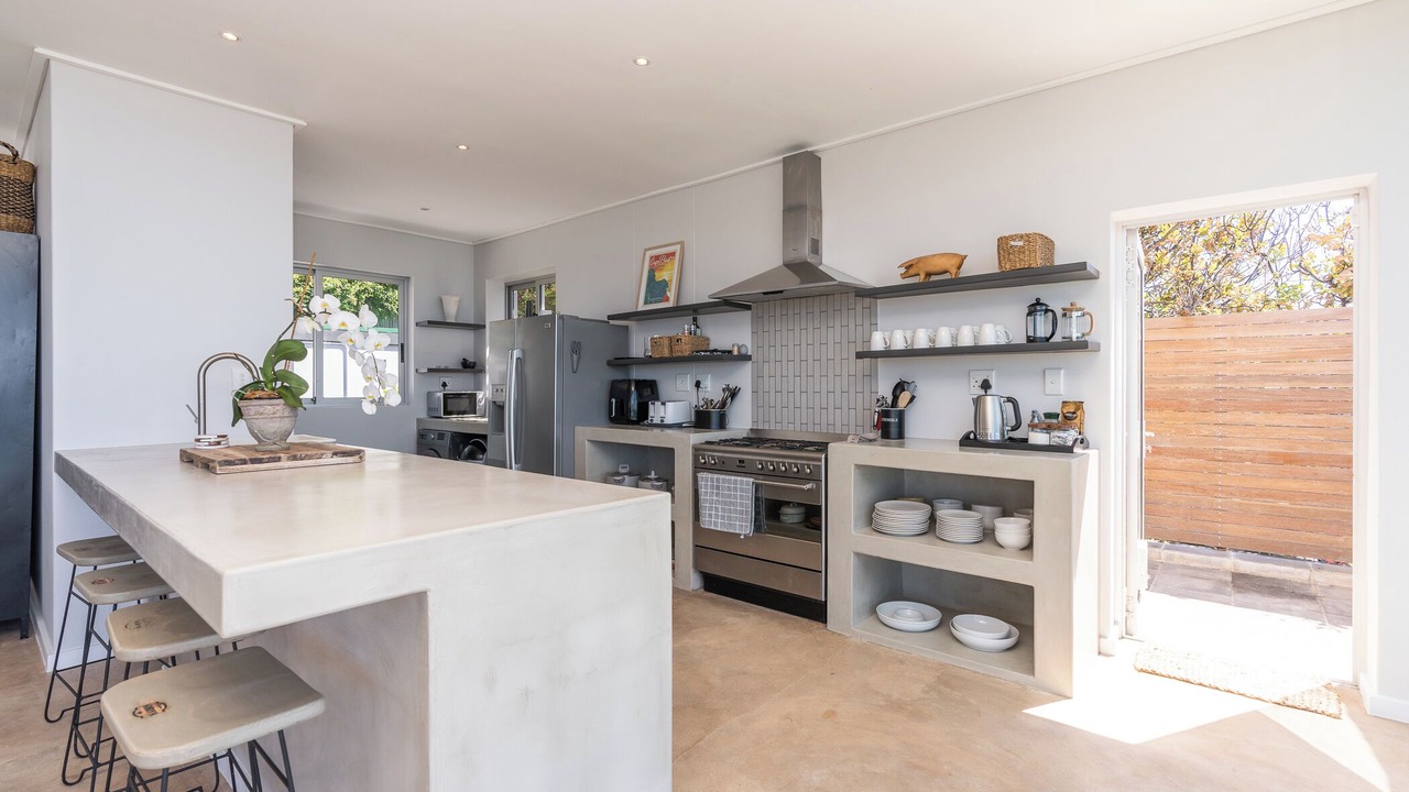 Photo of Kitchen in St. James