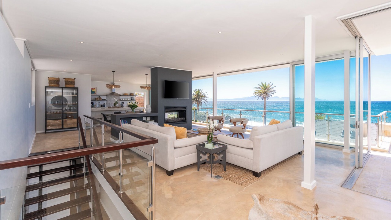 Photo of Livingroom in St. James