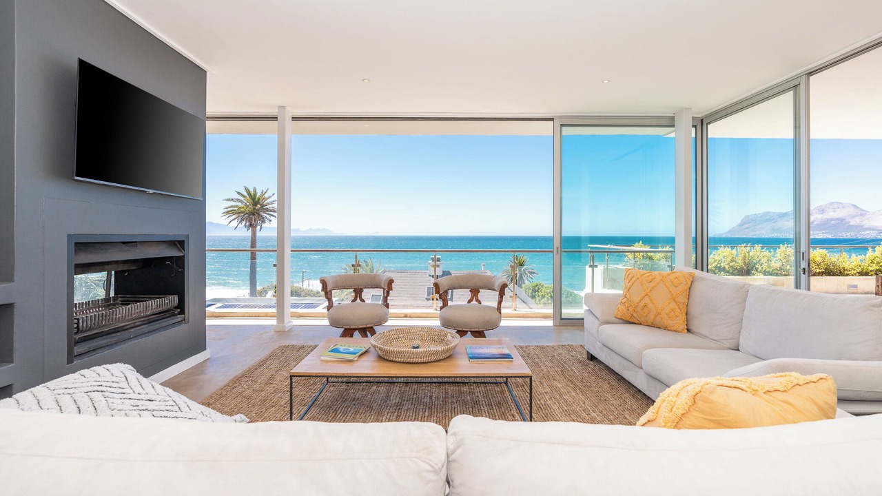 Photo of Livingroom in St. James