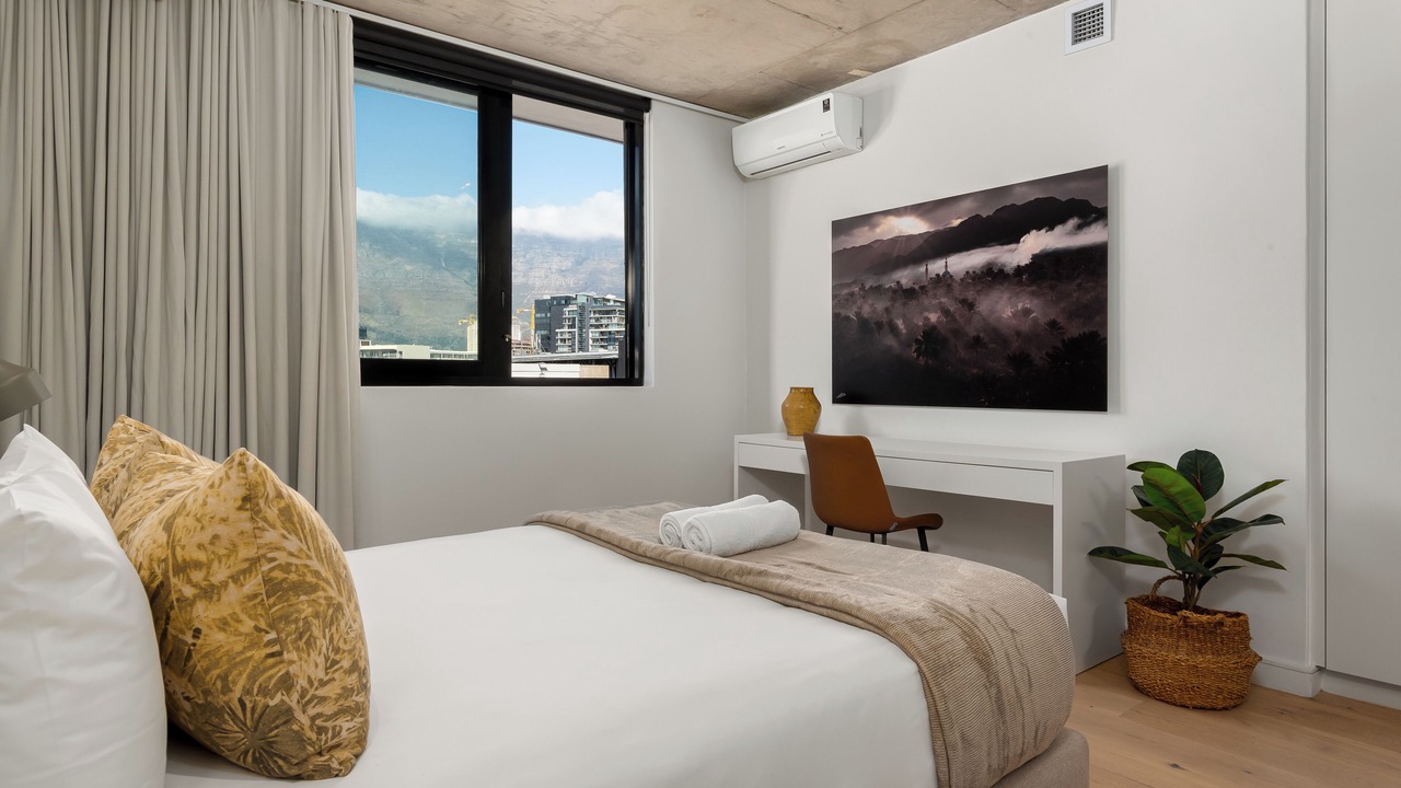 Photo of Bedroom in Cape Town City Centre