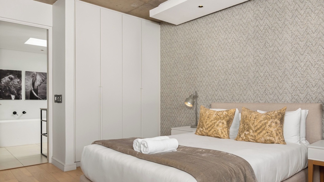 Photo of Bedroom in Cape Town City Centre
