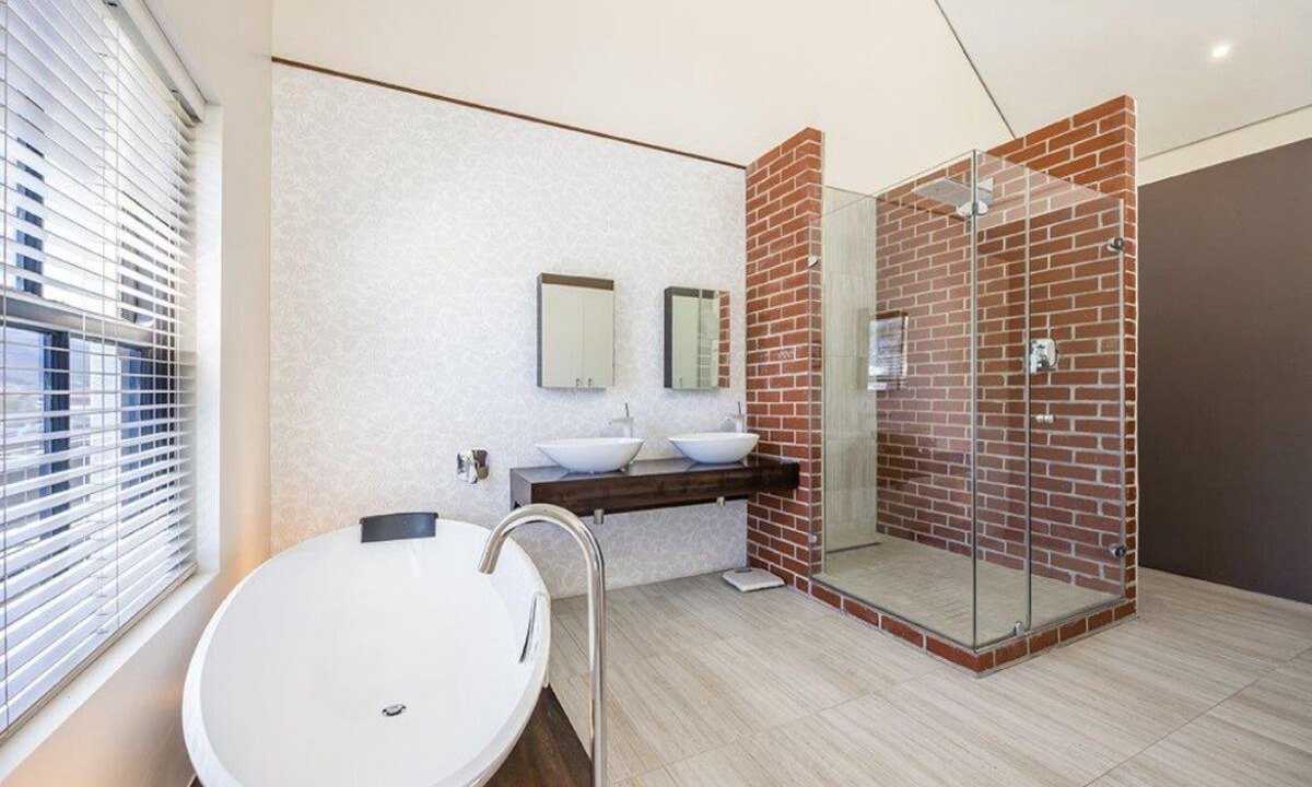 Photo of Bathroom in Hout Bay