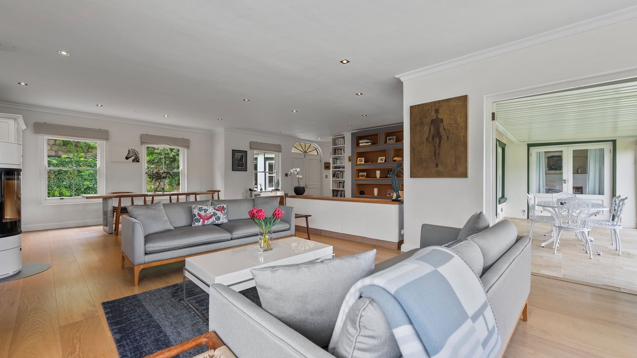 Photo of Livingroom in Scott Estate