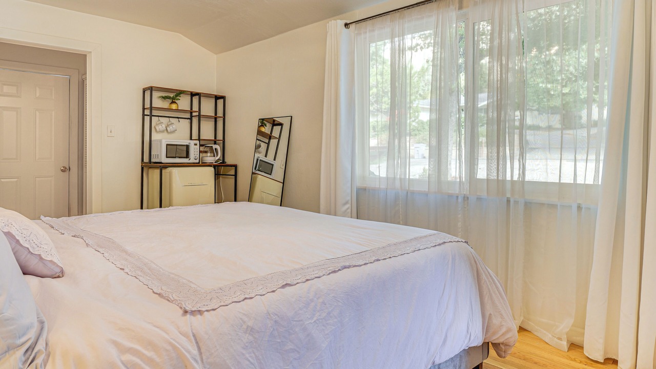 Photo of Bedroom in Walnut Creek