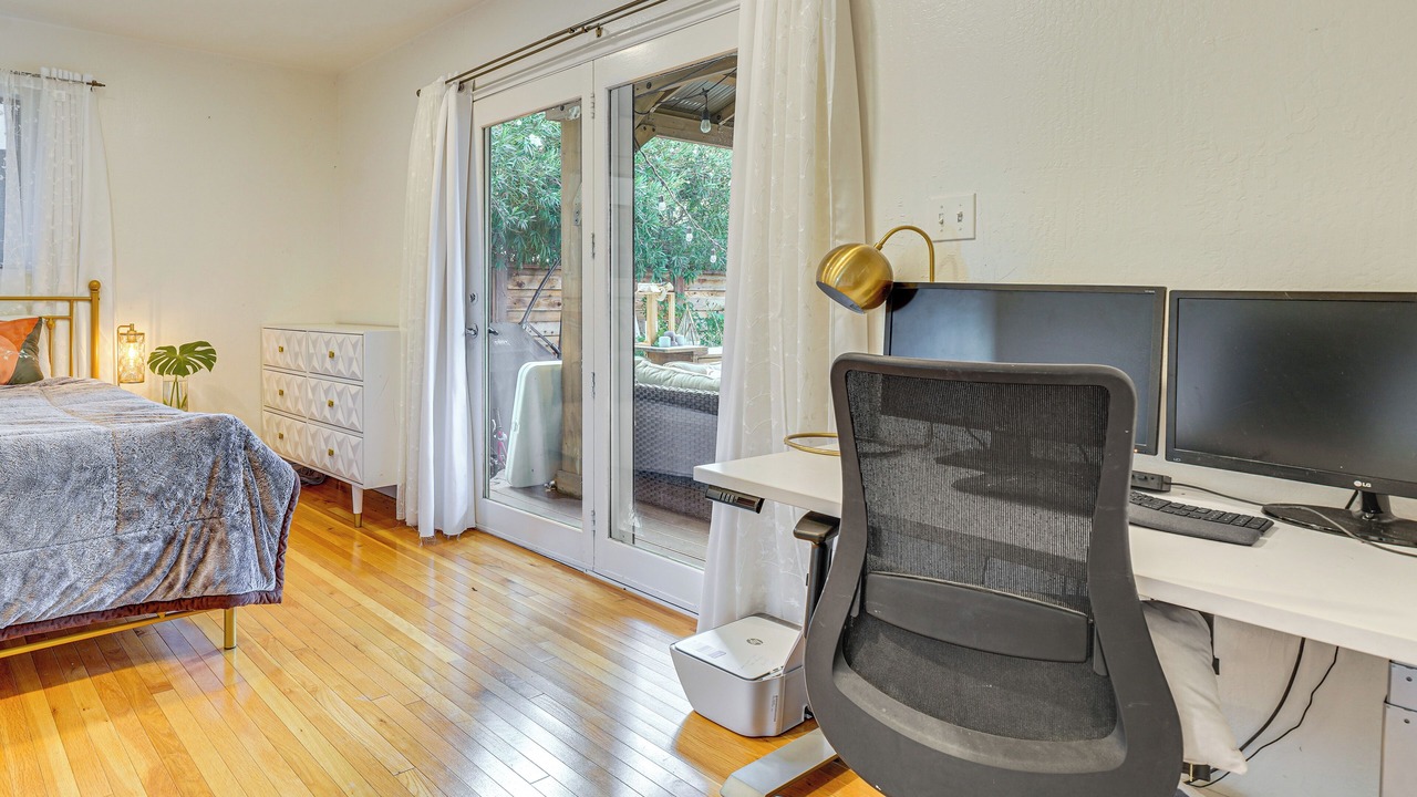 Photo of Bedroom in Walnut Creek