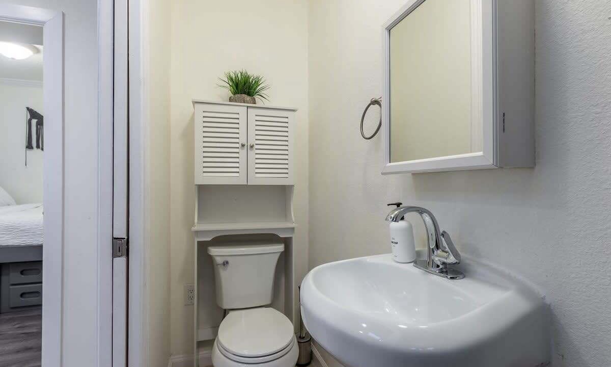 Photo of Bathroom in North Central