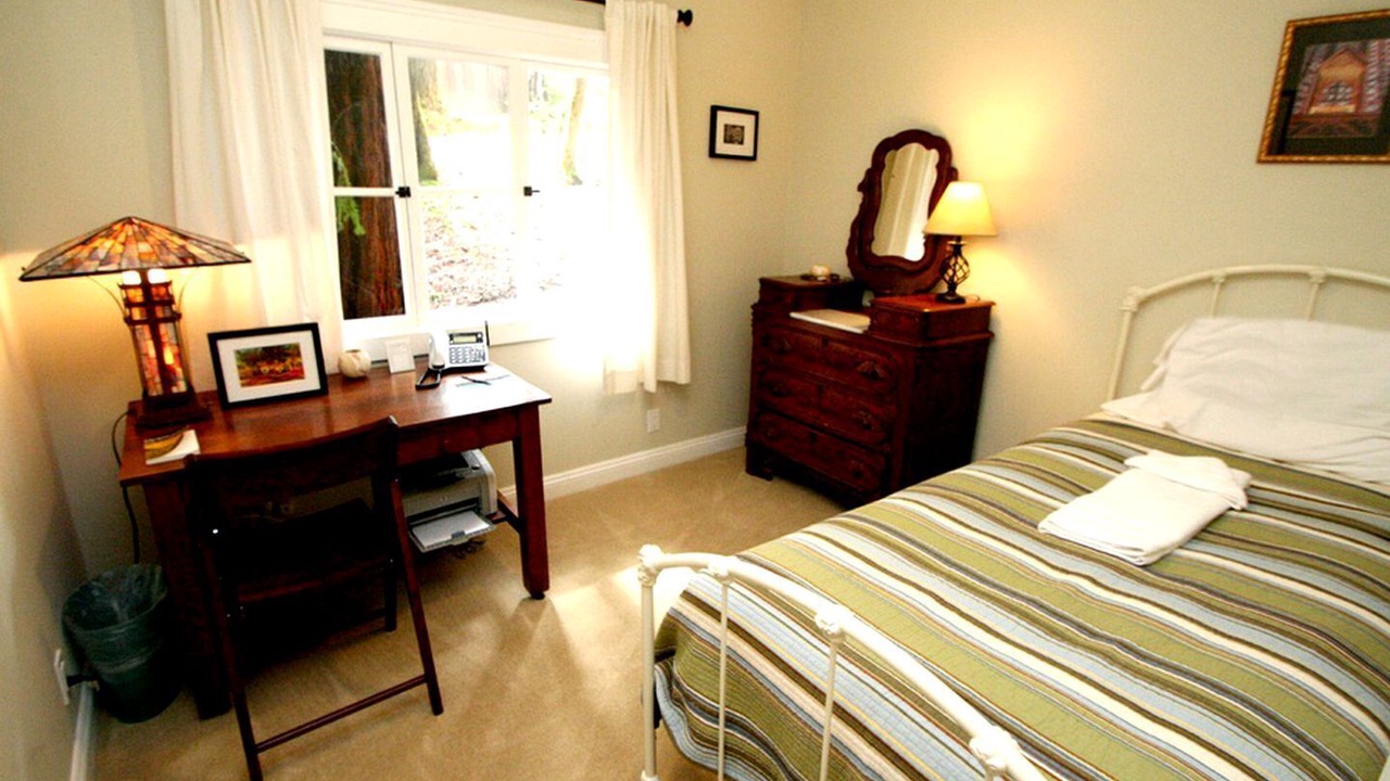 Photo of Bedroom in Northwood