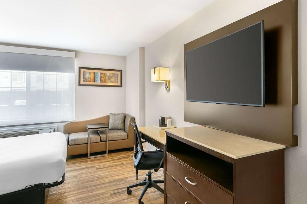Photo of Bedroom in Downtown Sacramento