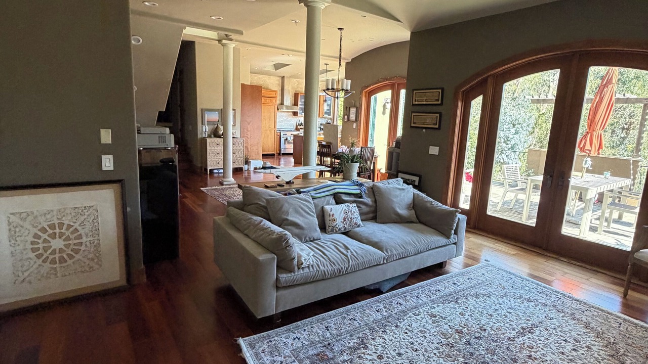 Photo of Livingroom in Merriewood